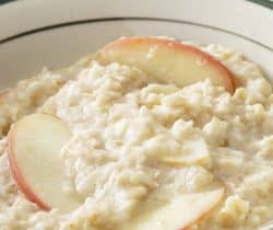 Healthy apple porridge
